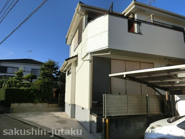 勝田台４丁目　中古戸建の外観|駐車場