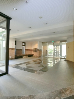 【エントランス】