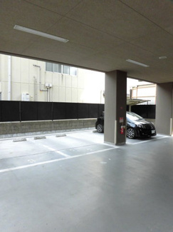 【駐車場】 | 平面駐車場　空要確認