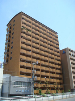 【外観】 | 綺麗で大きな外観です