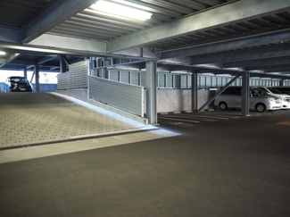 【駐車場】 | 無料専用駐車場付