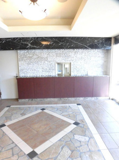 【エントランス】 | エントランスも綺麗ですね！