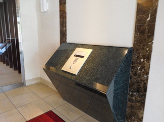 【エントランス】 | 安心のオートロック付です！