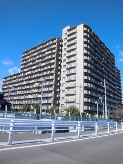 【外観】 | 全３６７戸の大型マンション