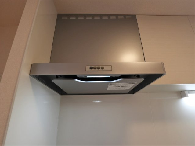 D-room花梨D棟の設備|キッチン　換気扇
