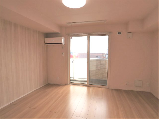 D-room花梨D棟の洋室