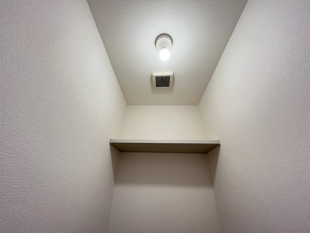 ハイツ安倍21 I棟の収納