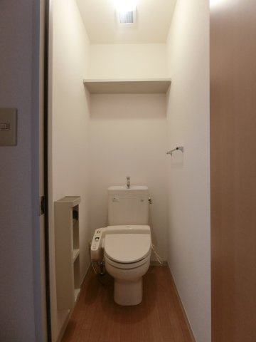 ハイツ安倍21 I棟のトイレ