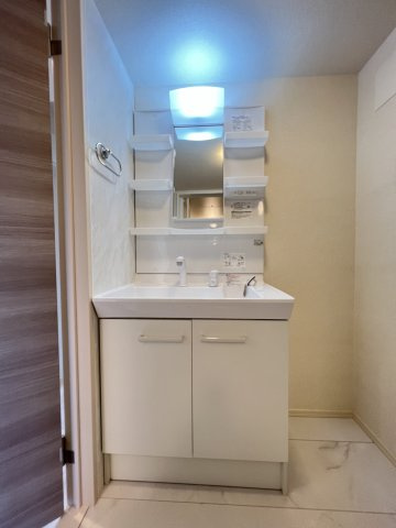 アルカンシエルの独立洗面台|シャンプードレッサー