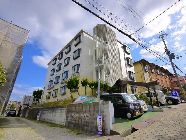 スタンドアップ本町の外観|外はこのようになっています