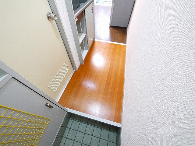 徳丸ハイツAの玄関