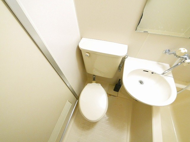 徳丸ハイツAのトイレ