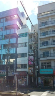 【外観】 | 鉄骨鉄筋コンクリート造のがっちりとした建物。