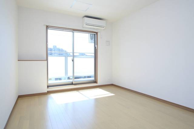 ミリアビタ津田沼の居間・リビング