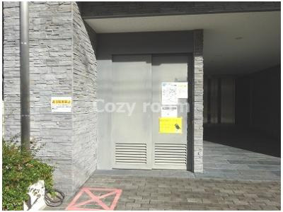 【その他共用部分】 | ライブガーデン江坂Ⅱ | 敷地内ゴミ置き場です。