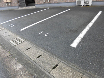 【駐車場】 | ウィルベリー | 駐車場