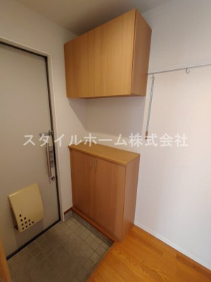 【玄関】 | グリーンステージ小向