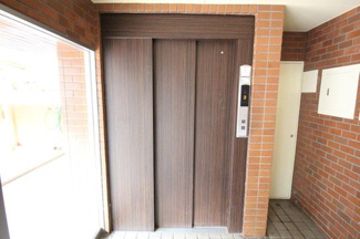 【その他共用部分】 | 日々の生活に欠かせないエレベーターを完備♪