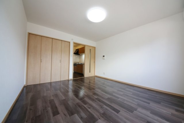 SMILE COURTⅡの居間・リビング