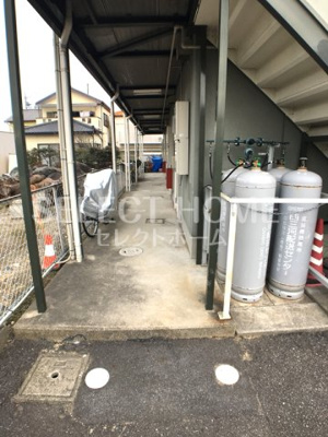 【エントランス】 | グレースハイツごとう | エントランスです