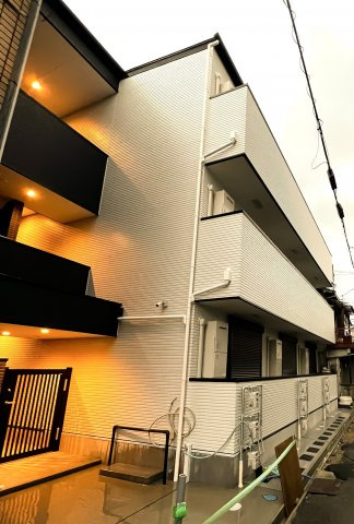 FUCLA　大蓮東の外観