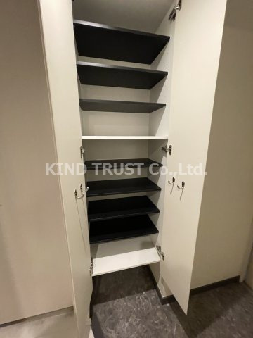 セレニテ梅田北Premiumの収納|専用の収納スペースです