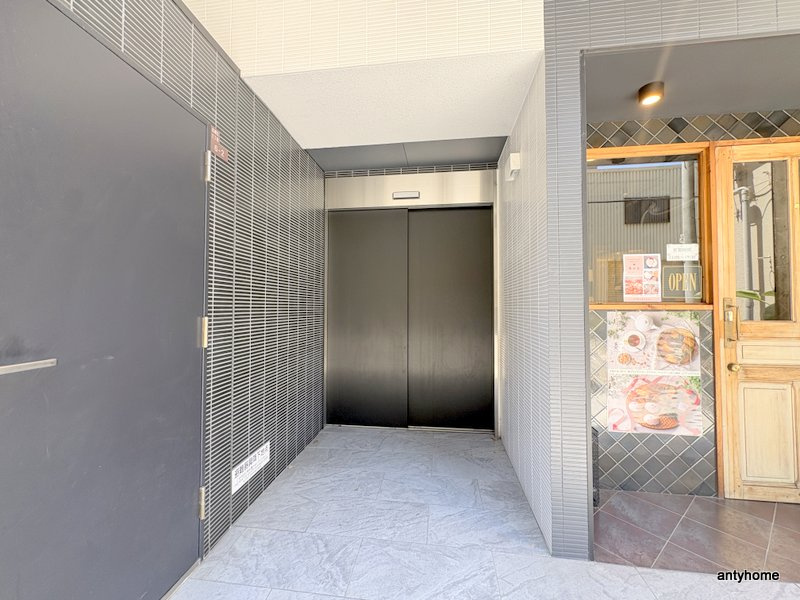 BANIX北堀江　仲介手数料無料のエントランス