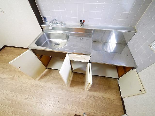 エスポワール神殿町のキッチン|お料理しやすいキッチンです