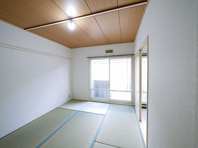 エスポワール神殿町の和室|和室がひろがる居住スペース