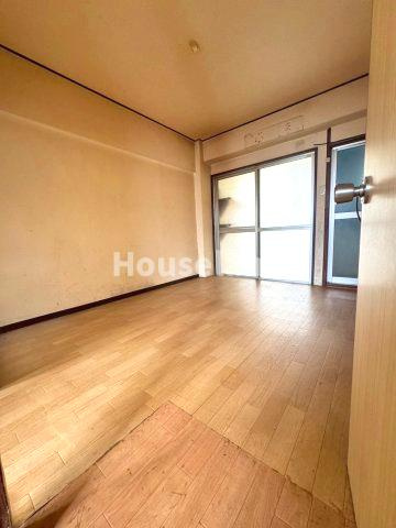 出水連棟の居間・リビング