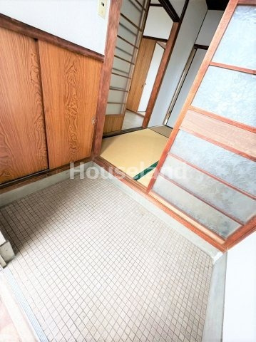 コーポ湊の玄関