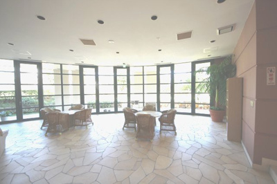 【その他共用部分】 | カネボウ琵琶湖アーバンプラザ | 談話スペース