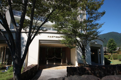 【玄関】 | カネボウ琵琶湖アーバンプラザ