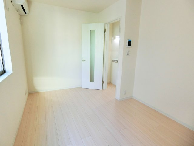 リーフィアⅡ号棟の洋室
