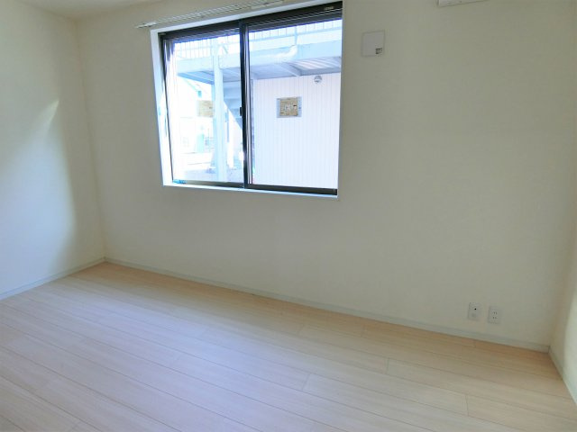 リーフィアⅡ号棟の洋室