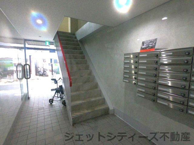 【ロビー】 | 7レジデンス