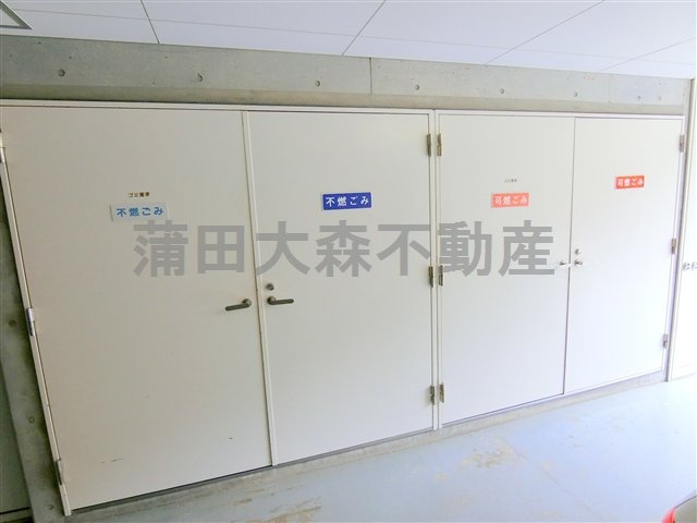 デュオ・スカーラ蒲田Ⅱのその他共用部分|曜日時間関係なくゴミ出し可能なゴミ捨て場