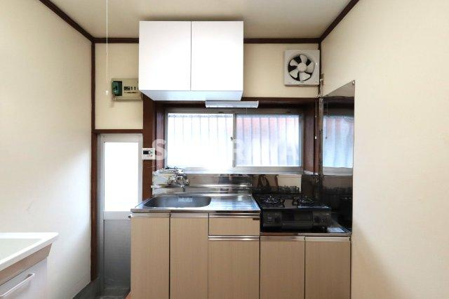 吉川方貸家の洗面所|現況と異なる場合があります。