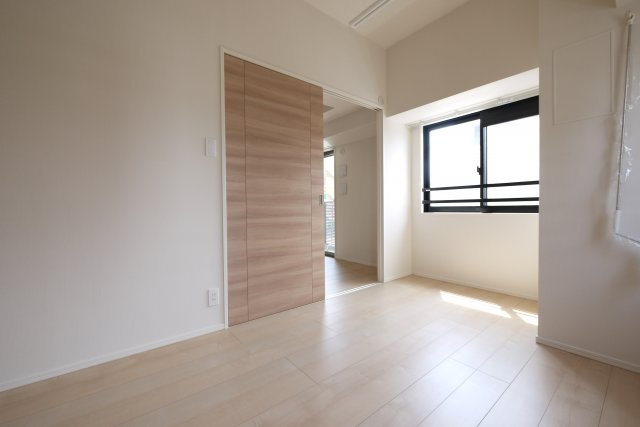 プライムアーバン津田沼の展望|二面採光で明るいです