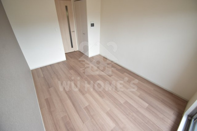 【その他】 | メインステージ大阪福島 | 落ち着いた色調の洋室です