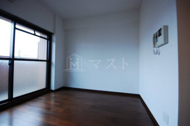 プレサンス大手前パークサイドの居間・リビング|※建物内、別間取り参考写真