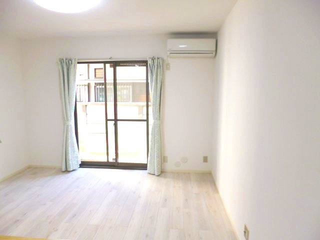 牧野邸の居間・リビング