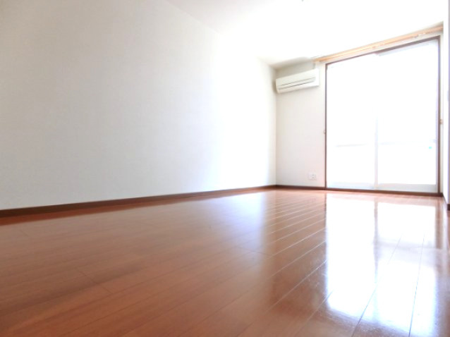 リバーサイドヴィラの居間・リビング