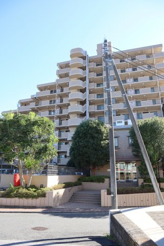 津田沼東パーク・ホームズ２番館の外観