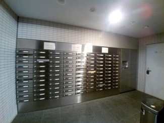 【その他共用部分】 | 【レジディア文京本駒込】メールBOX・宅配BOX