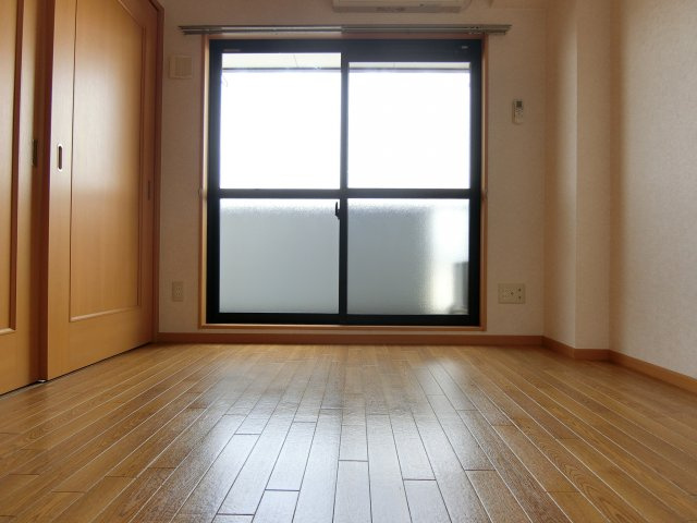 セルバの洋室