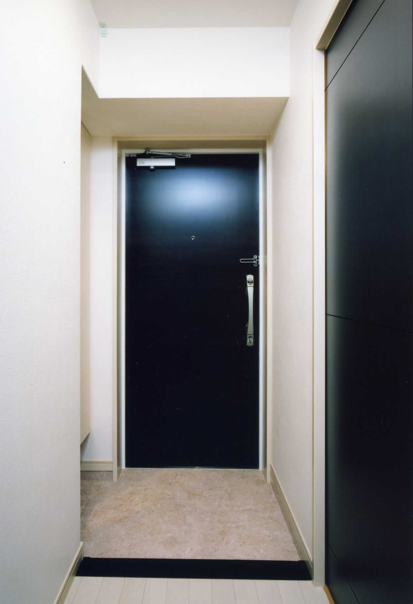 サヴォイフェアリーパーク　９階の玄関|別号室のものです。現状優先になります。