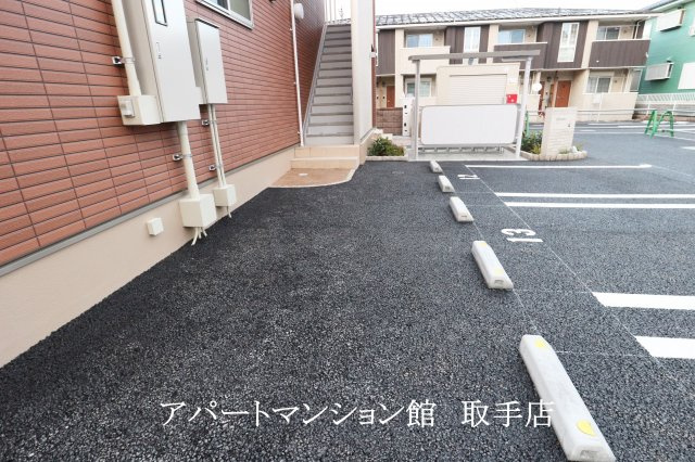 モレーンの駐車場
