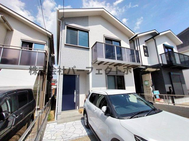 枚方市北中振４丁目の一戸建て