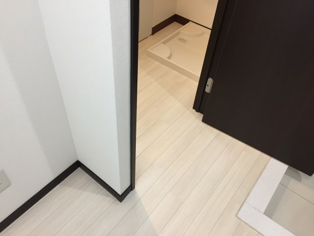 【洗面所】 | ヒルズ安里 | ※退去前の為、写真と現状が異なる場合がございます
